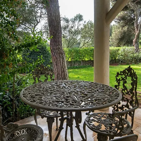 Дом отдыха Garden House